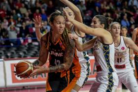 Unrivaled, Women’s 3x3 Hoops League, Tips Off