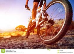 Mountain biking in competitive arena