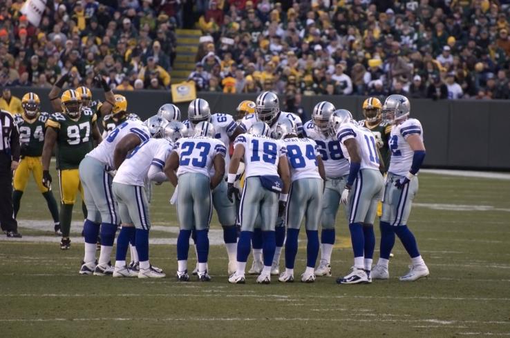 Alcohol consumption has long been associated with sports, at least at the college and pro levels, and sales of beer, wine and mixed drinks are a dependable a revenue stream. But the recent news that Americans are drinking less, and the fact that non-drinkers want their own spaces, has encouraged many sports events and venues to hit the reset button.