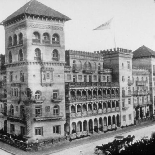 Ghoul, Please: A List of the Top 25 Most Haunted (and Historic) Hotels