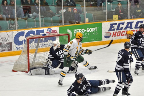 New NCAA Ice Hockey Throat Protection Rule Could Hit Events As Soon As Fall