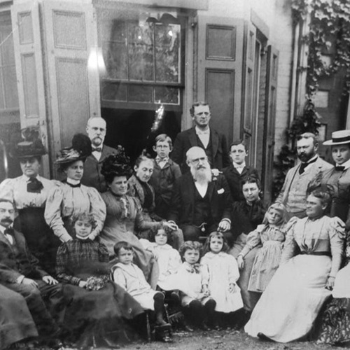 Ghoul, Please: A List of the Top 25 Most Haunted (and Historic) Hotels