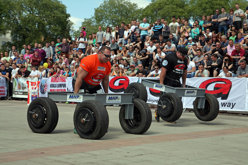 Inside The Rise of Fitness Competitions for Adults