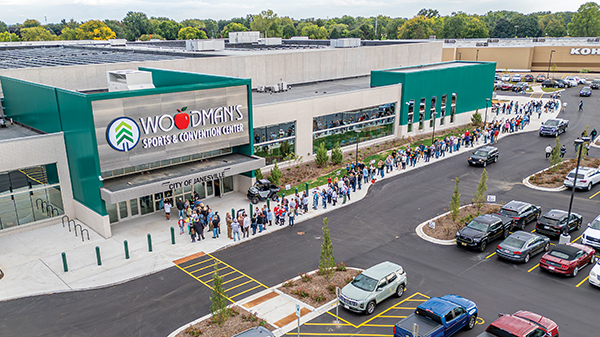 Janesville’s new Woodman’s Center offers flexible, state-of-the-art spaces designed for a wide variety of activities.